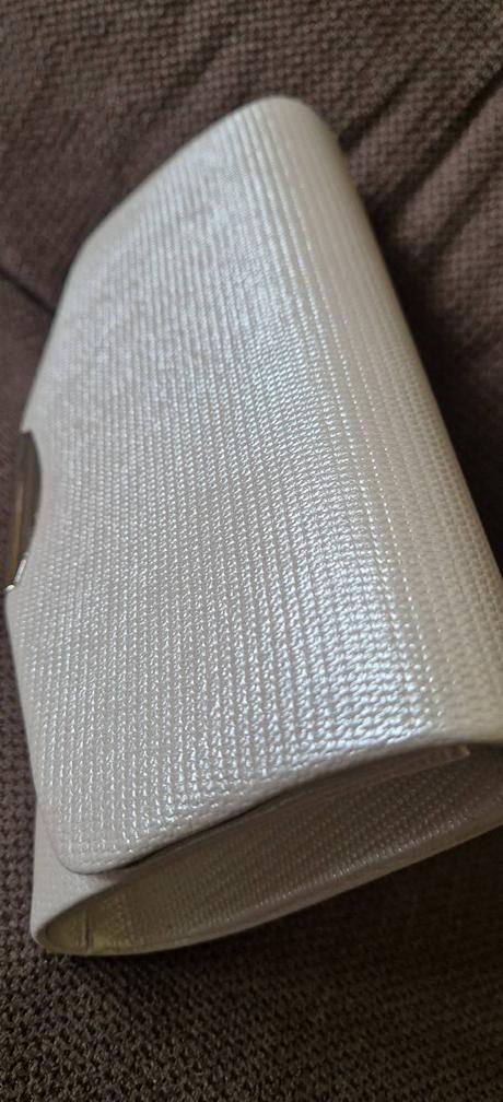 Perleťová kabelka plesová, 