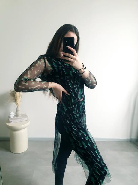 Extravagantný top m, m