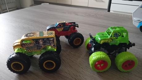 Monster truck autíčka, 