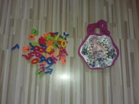 Magnetky písmená, čísla +taška, 