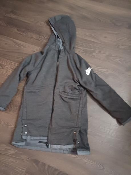Bundička nike, nike,158
