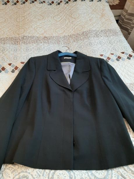 Čierne dámske sako č. 48, 48