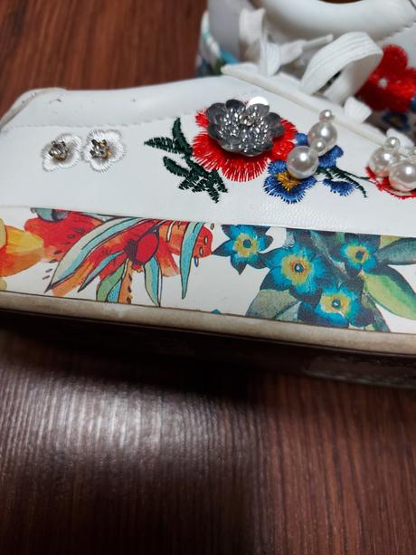 Kvetove tenisky c.36, 36