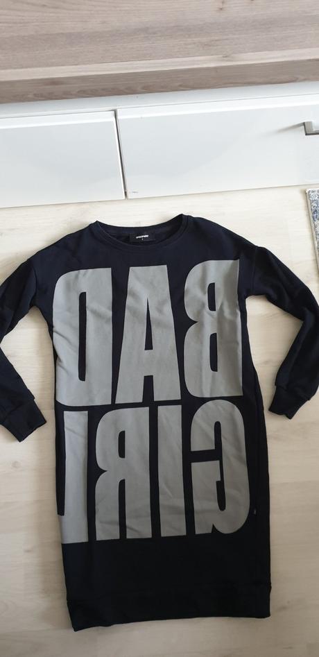 Mikinové šaty s, s