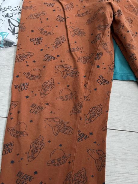 Pyžamá cena spolu 134/140, reserved,134