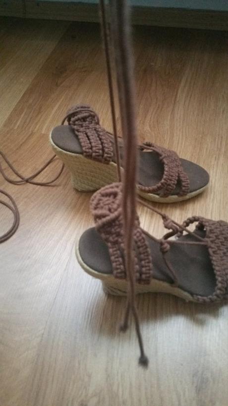 Dámske šnurovacie topánky na platforme, 36