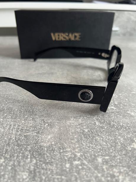 Dioptricke okuliare, versace