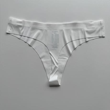 Bezšvové tangá 90299, l / m / s / xl