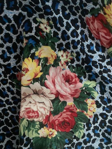 Dievčenské šaty, 116