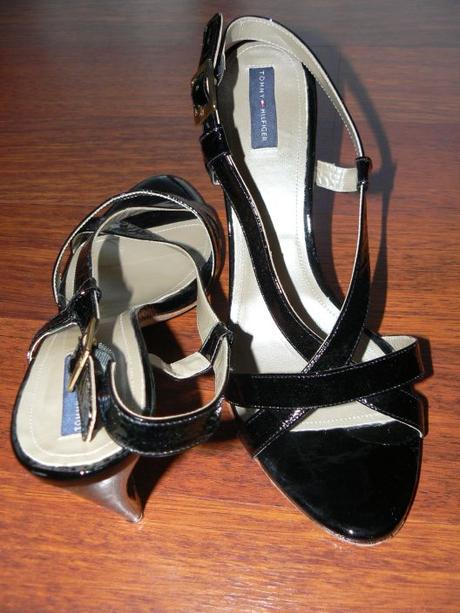 Th čierne sandále, tommy hilfiger,40