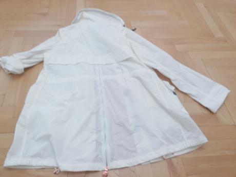 Biela parka, pierre cardin,l