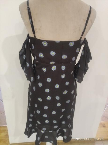 Romantické šaty, m