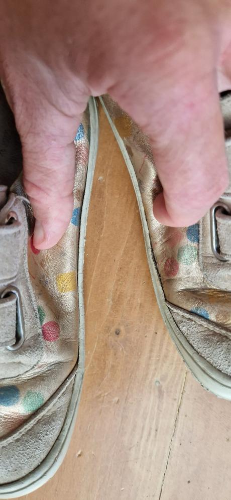 Topanky filii, filii,27