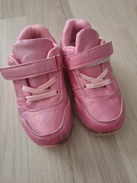 Dievčenské tenisky 24, 24