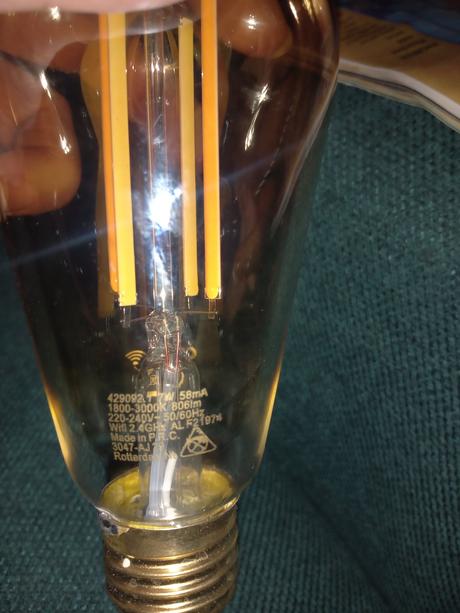 3 wi-fi žiarovky calex,