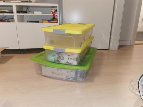 Plastové boxy na hračky, 