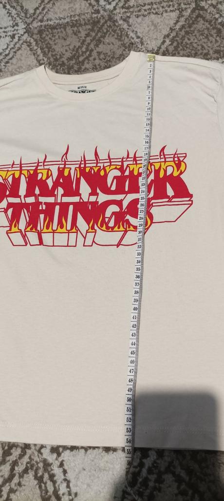 Strenger things tricko, sinsay,158