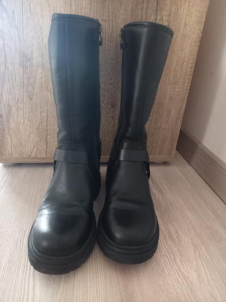 Dievčenské kožené čižmy, baťa,34