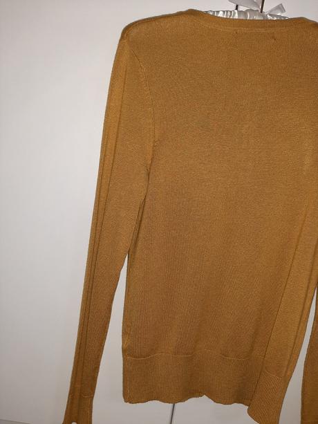 Sveter na gombíky, f&f,34