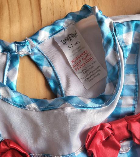 Karnevalové šaty na 5-7 rokov, 