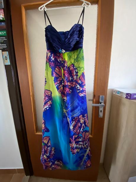 Spoločenské šaty, 36