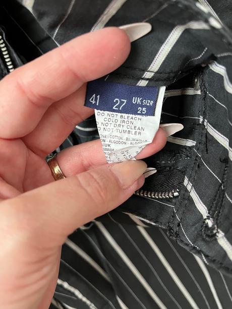 Trussardi nohavice, 36