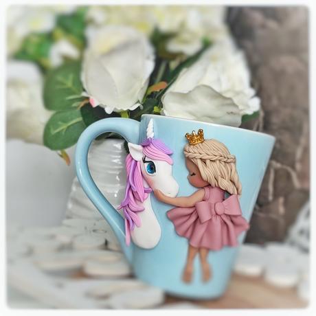 Hrncek modelovany polymérovou hmotou,