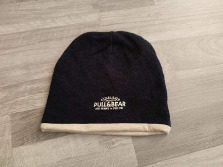 Prechodná čiapka, pull&bear,48