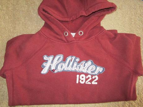 2824. znač. mikina s kapucňou, hollister,s