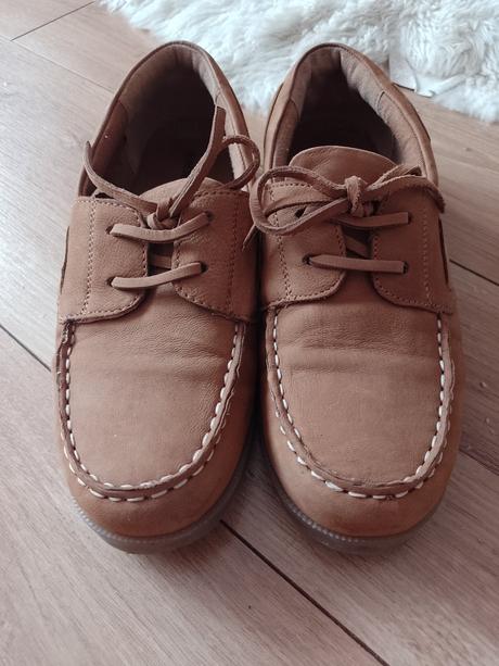 Kožené,top stav, reserved,39