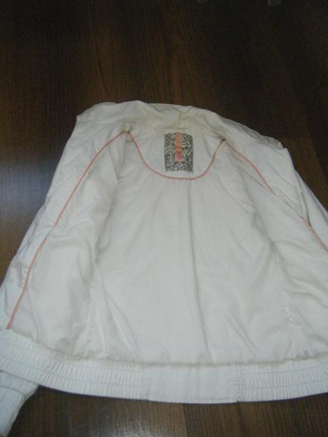 Moderna bundicka znacky bershka, bershka,s