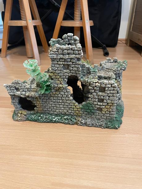 Darujem dekoráciu do akvária, 