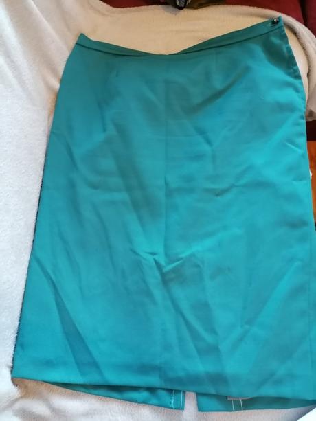 Suknovy kostym cca 40/42, 40