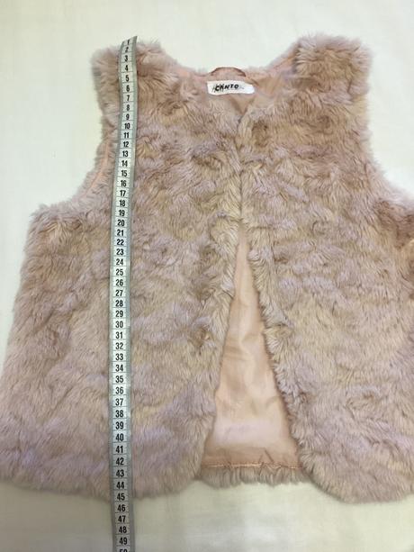 Chlpatá vesta, h&m,134