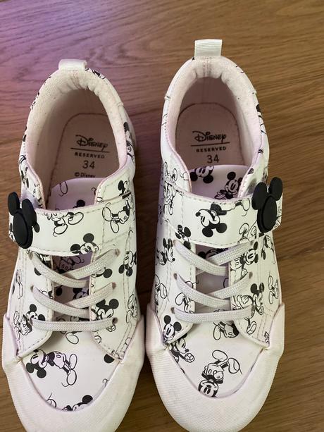 Tenisky, reserved,34