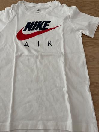 Nike tricko vel.137-147, nike,146