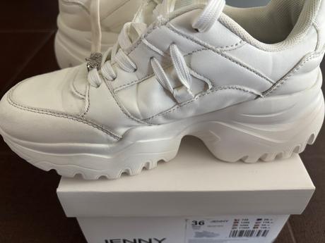 Tenisky, 36
