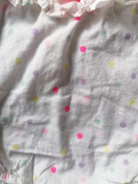 Bodkované opalovacky, 80