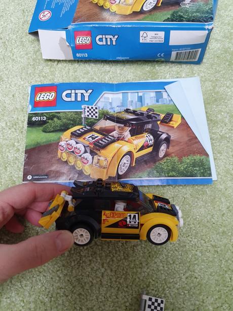 Lego city 60113 pretekarske auto, 
