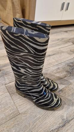 Dievcenske / damske gumaky, 37