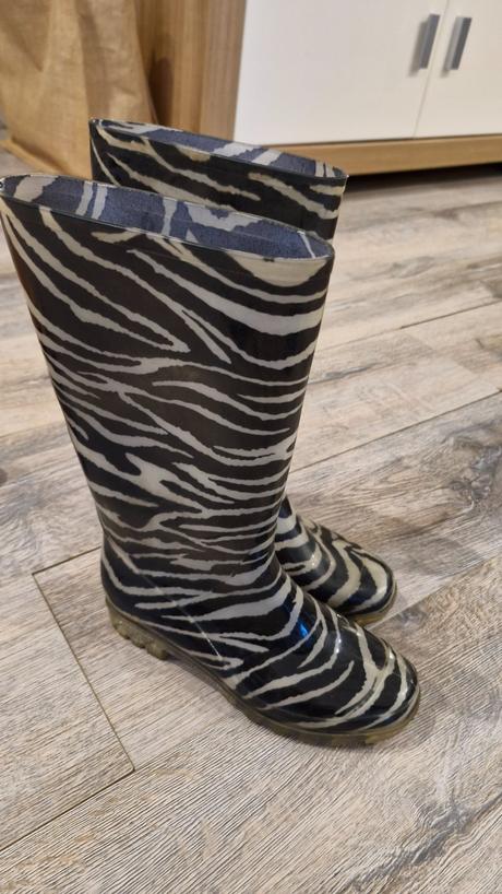 Dievcenske / damske gumaky, 37