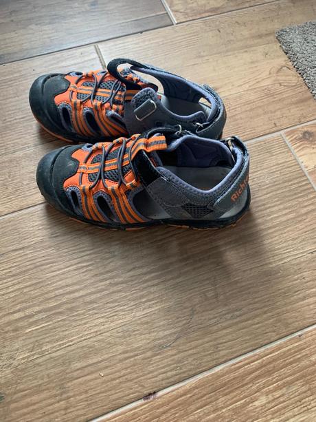 Sandalky, richter,34