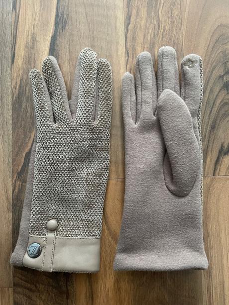 Rukavice z humanic, s