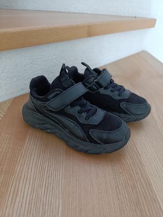 Extra ľahké tenisky, 31