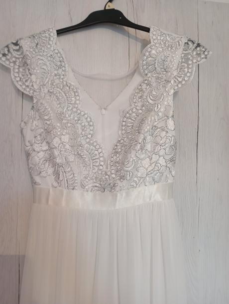 Biele popolnocne šaty, m