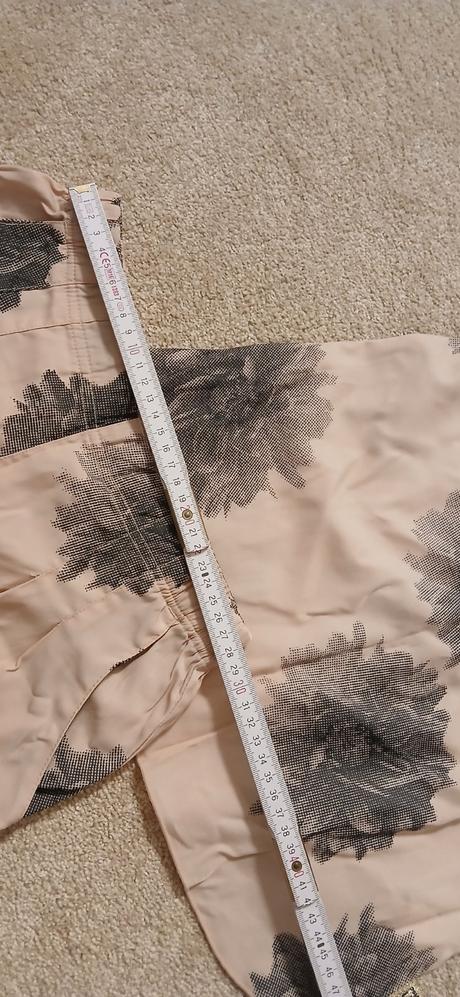 Tričko a kraťasy, 140