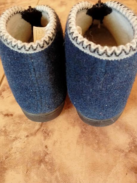 Dámske vysoké zateplené papuče, 37