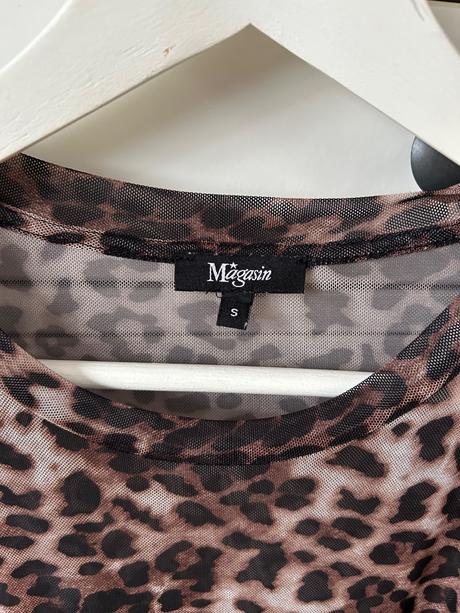 Magasin maxi saty, s