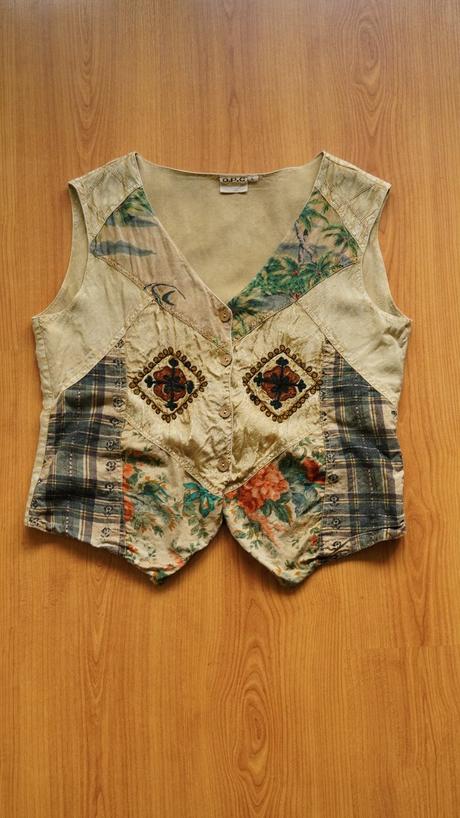 Indická vyšívaná vesta v boho štýle o.p.c, l