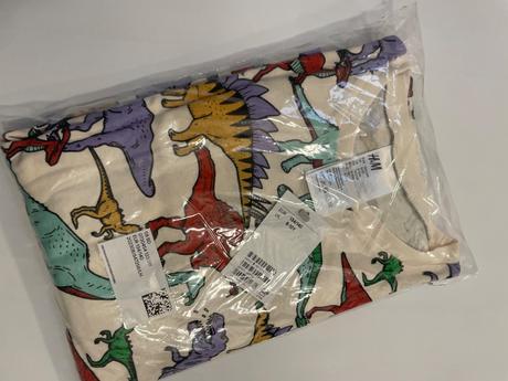 Pyžamko s dinom, h&m,134 / 140